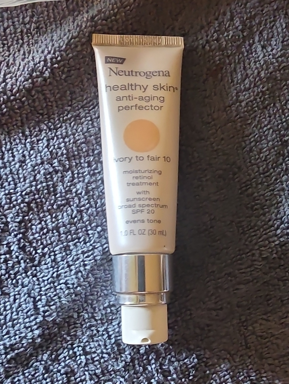 FREE SEE DETAILS BELOW Anti-Aging Perfector - Ivory to Fair (10)